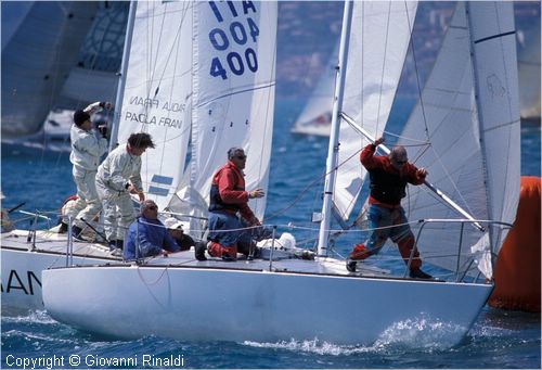pasquavela03_j24_ita196_02.jpg