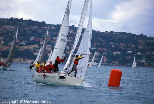 pasquavela03_j24_ita411_03.jpg