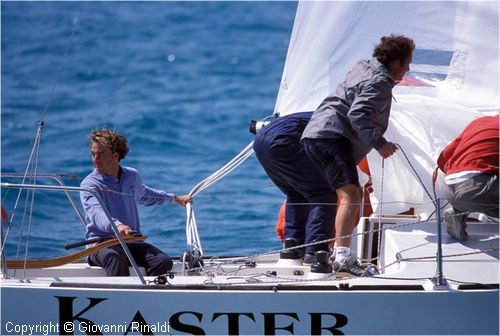 pasquavela03_j24_ita432_03.jpg