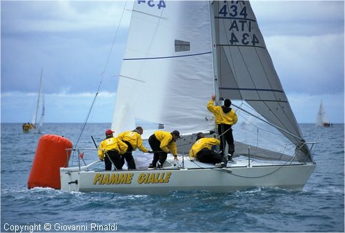 pasquavela03_j24_ita434_02.jpg