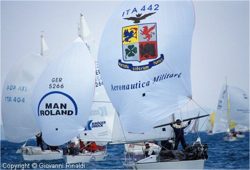 pasquavela03_j24_ita442_01.jpg