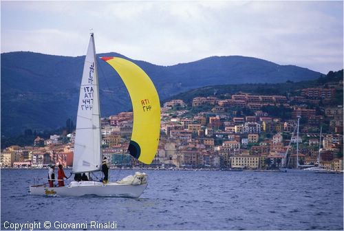 pasquavela03_j24_ita447_01.jpg
