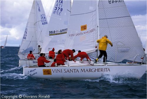 pasquavela03_j24_ita449_01.jpg