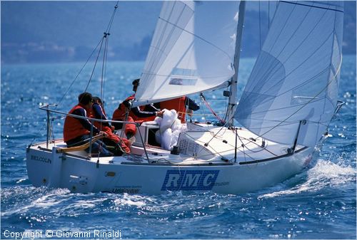 pasquavela03_j24_ita455_01.jpg