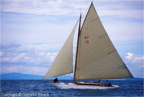 sailweek99_0041.jpg