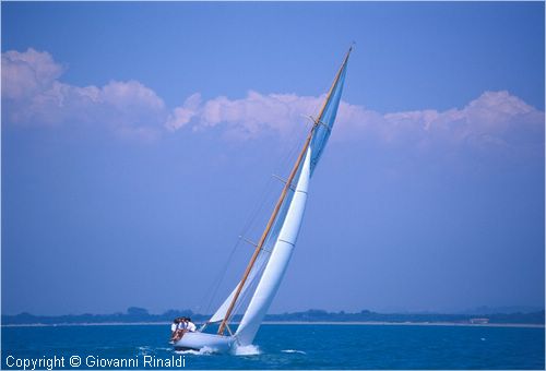 sailweek99_0093.jpg