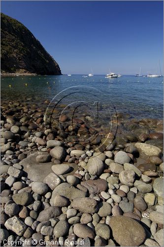 ITALY - TUSCANY - TOSCANA - (Parco dell'Arcipelago Toscano) - ISOLA DI CAPRAIA (LI) - Cala della Mortola lungo la costa nordorientale