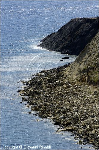 ITALY - TUSCANY - TOSCANA - ISOLA D'ELBA (LI) - la spiaggia presso Punta della Calamita