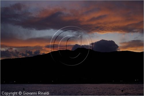 ITALY - TUSCANY - TOSCANA - ISOLA D'ELBA (LI) - tramonto dietro al Monte Capanne da Marina di Campo