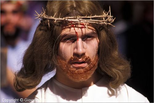 ITALY - BARILE (PZ)
Sacra Rappresentazione della Via Crucis (Venerd Santo)
Cristo con la Corona di Spine