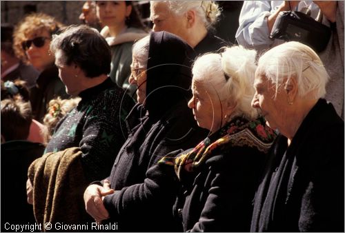 ITALY - BARILE (PZ)
Sacra Rappresentazione della Via Crucis (Venerd Santo)
partecipazione della gente