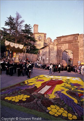 ITALY - BOLSENA (VT)
Infiorata e Processione del Corpus Domini