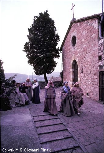 ITALY - ASSISI (PG)
Calendimaggio (primi di maggio)
La citt rivive l'epoca medievale per celebrare il ritorno della primavera