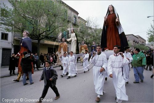 ITALY - SAN CATALDO (CL)
Sfilata degli Apostoli Giganti (Domenica di Pasqua)