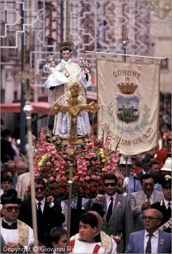 ITALY - PALAZZO SAN GERVASIO (PZ)
Festa di Sant'Antonio da Padova (13 giugno)
processione