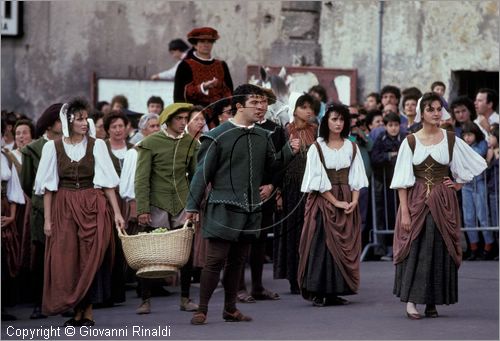 ITALY - MARINO (RM) - Sagra dell'uva (prima decade di ottobre) - corteo storico