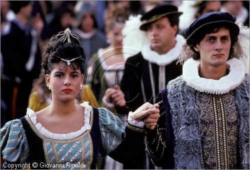 ITALY - MARINO (RM) - Sagra dell'uva (prima decade di ottobre) - corteo storico