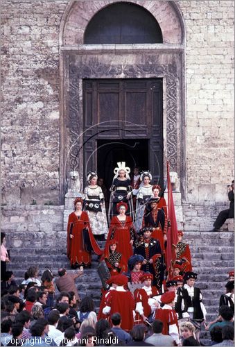 ITALY - NARNI (TR)
Corsa all'Anello (2a Domenica di Maggio)
corteo storico