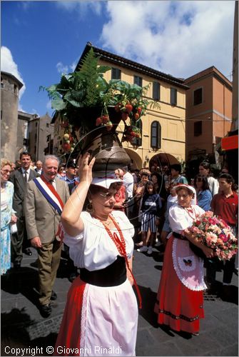 ITALY - NEMI (RM)
Sagra della Fragola (giugno)