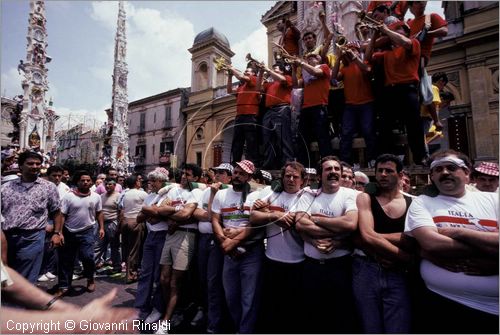 ITALY - NOLA (NA)
Festa dei Gigli (S. Paolino - 22 giugno e domenica successiva)