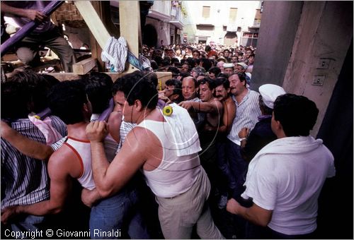 ITALY - NOLA (NA)
Festa dei Gigli (S. Paolino - 22 giugno e domenica successiva)