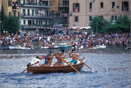 ITALY - PORTO SANTO STEFANO (GR)
Palio Marinaro dei 4 rioni (15 agosto)
la regata