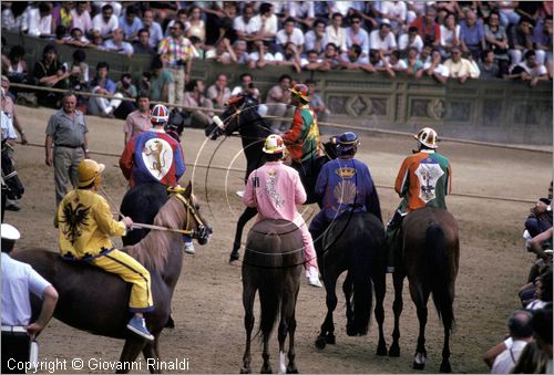 ITALY - SIENA
Il Palio (2 luglio e 16 agosto)
la "mossa"