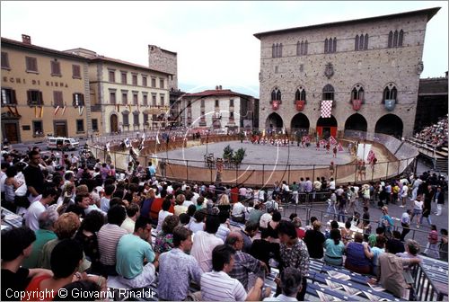 ITALY - PISTOIA
Giostra dell'Orso (25 luglio)
la corsa