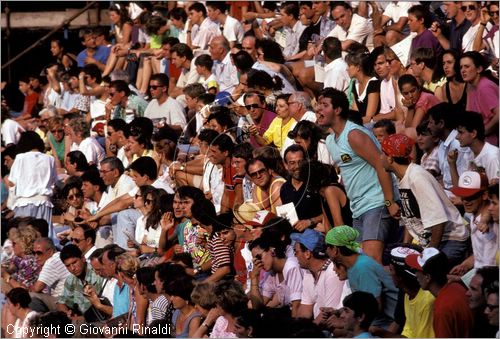 ITALY - PISTOIA
Giostra dell'Orso (25 luglio)
spettatori