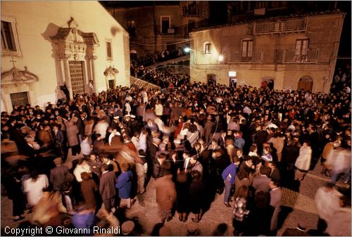 ITALY - PRIZZI (PA)
Pasqua
"Abballu de li Diavuli"