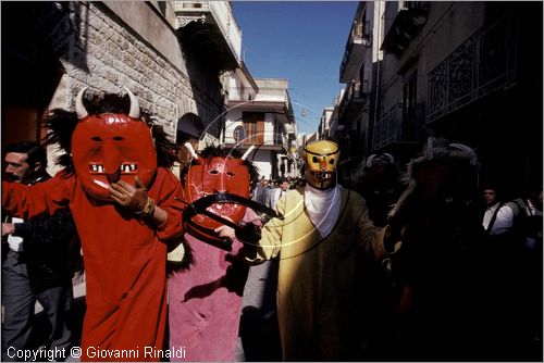 ITALY - PRIZZI (PA)
Pasqua
"Abballu de li Diavuli"