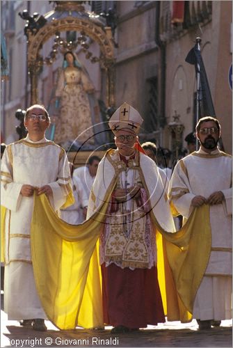ITALY - ROMA - Trastevere
Festa di Santa Maria del Carmine (luglio)
la processione in via della Lungaretta