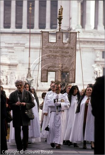 ITALY - ROMA
Processione del Perdono (quaresima)
le confraternite sfilano per le vie del centro