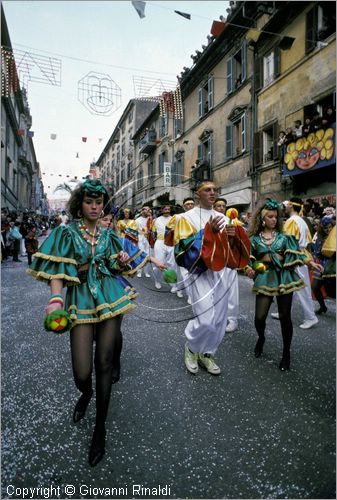 ITALY - RONCIGLIONE (VT)
Carnevale
gruppi mascherati che sfilano per le vie della citt
