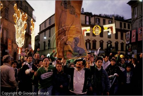 ITALY - RONCIGLIONE (VT)
Carnevale
il palio portato in trionfo
