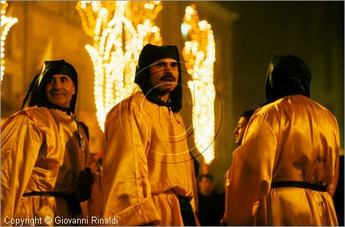 ITALY - RONCIGLIONE (VT)
Carnevale
la Confraternita della Penitenza e della Morte