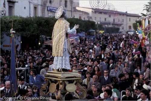 ITALY - SAN MARTINO IN PENSILIS (CB)
Corsa dei Carri trainati dai buoi per la festa di San Leo (30 aprile - 2 maggio)
Processione di San Leo