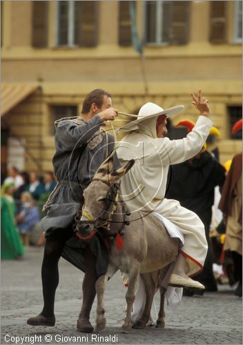 ITALY - TREVI (PG) - PALIO DEI TERZIERI (prima domenica di ottobre)
Corteo Storico