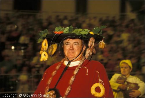 ITALY - TREVI (PG) - PALIO DEI TERZIERI (prima domenica di ottobre)
Corteo Storico