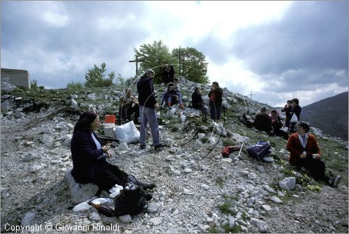 ITALY - VALLEPIETRA (RM)
Pellegrinaggio al Santuario della SS.Trinit (SS.Trinit)