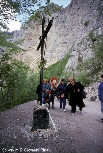 ITALY - VALLEPIETRA (RM)
Pellegrinaggio al Santuario della SS.Trinità (SS.Trinità)