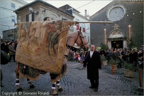 ITALY
VELLETRI (RM)
Festa di Sant'Antonio Abate (domenica dopo il 17 gennaio)
cavalcata storica, cosegna dello stendardo