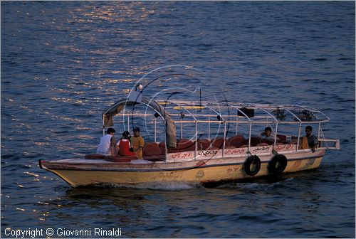 EGYPT - CAIRO - gita in barca sul Nilo