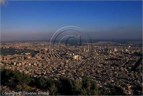 SYRIA - DAMASCO - veduta della citt al tramonto dalla collina Jebel Qassioun