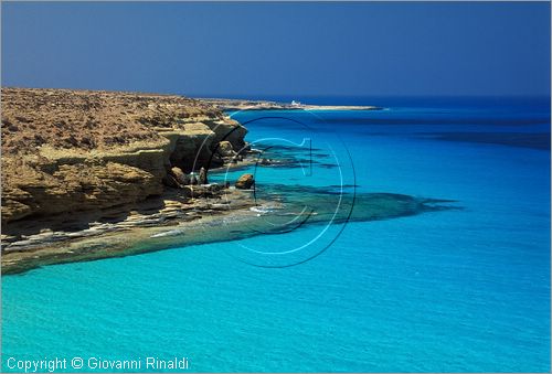 EGYPT - Marsa Matrouh - tratto di costa a circa 25 chilometri ad ovest della citt presso Ageebah Beach