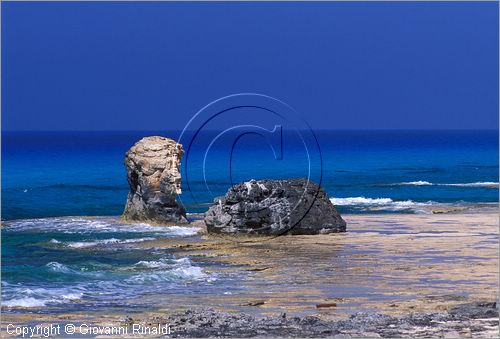 EGYPT - Marsa Matrouh - Bagni di Cleopatra, tratto di costa ovest della citt