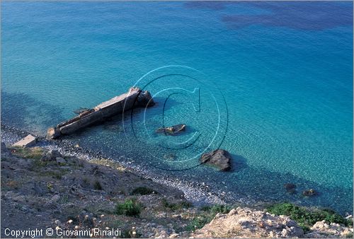 TUNISIA - La Galite - la cala a sud dell'isola