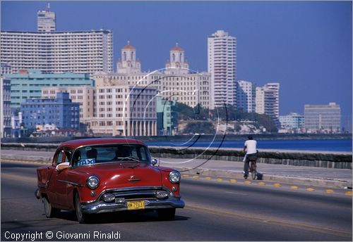 CUBA - HAVANA - Malecom Tradicional