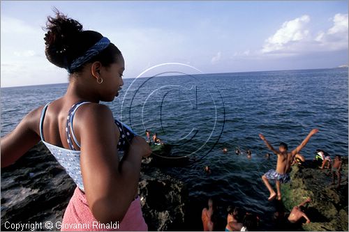 CUBA - HAVANA - Malecom Tradicional