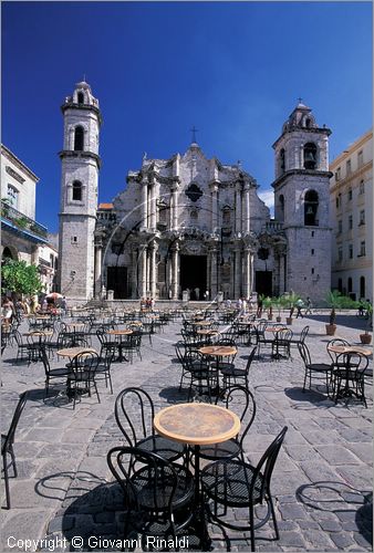 CUBA - HAVANA - La Habana Vieja - Plaza de la Catedral